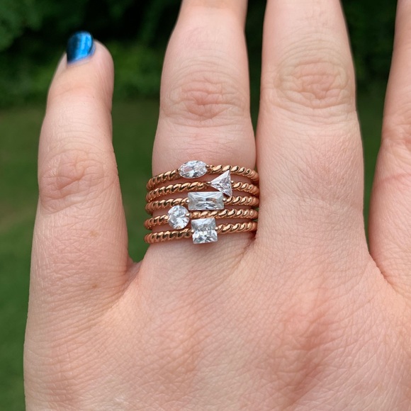 5-band Rhinestone Shape Rings - Picture 11 of 16